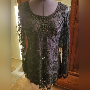 Solana Black Bell Sleeves Top